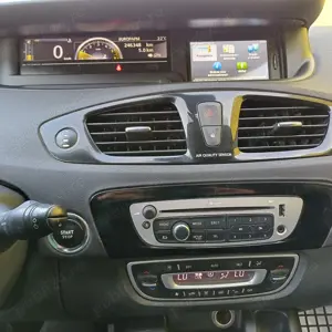 Renault grand scenic 1.6 dci 130 cai ,7 locuri  euro 5,clima,navi pilot Import Germania  - imagine 8 Renault grand scenic 1.6 dci 130 cai ,7 locuri  euro 5,clima,navi pilot Import Germania  - imagine 8