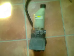 Pompa servodirectie electrica TRW Opel Astra G(1998-2009) - imagine 2