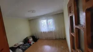 Vand apartament 2 camere decomandat - imagine 7