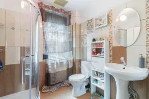 Vila spațioasă și elegantă, aproape de pădure – Tunari, Ilfov - imagine 16