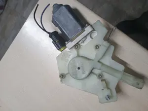 Vand motor portiera dr.mini Cooper r53  - imagine 3