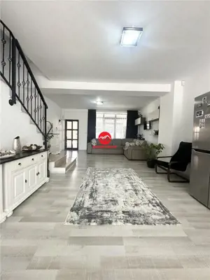 Afacere la Cheie in Mamaia Nord: Pensiune de Vanzare cu 18 Camere - imagine 4