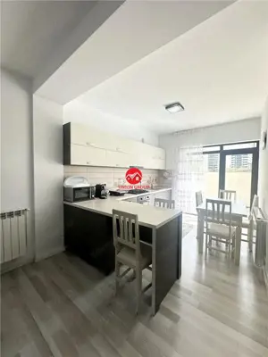 Afacere la Cheie in Mamaia Nord: Pensiune de Vanzare cu 18 Camere - imagine 18