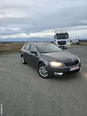 Skoda Octavia Combi 2015 1.6 TDI 110CP DSG - imagine 6