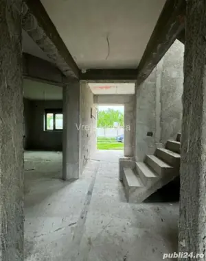 Vand casa moderna la gri - spatiu generos, materiale premium - imagine 3