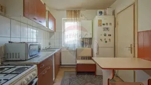 Apartament cu 4 camere, Brașov, Str. Fundăturii, Stupini - imagine 3