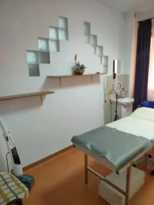 Închiriez cabinet pt. cosmetica, extensii gene sau masaj 