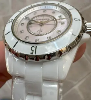 Chanel J12 Ladies 33mm Ceramic Pink XF Swiss Quartz - imagine 3