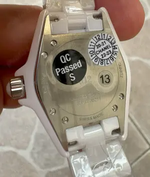 Chanel J12 Ladies 33mm Ceramic Pink XF Swiss Quartz - imagine 5