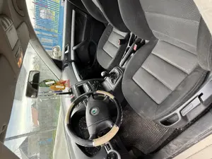 Vând Skoda Octavia 1.6  - imagine 3