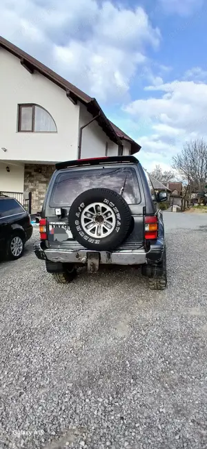 Mitsubishi Pajero 2.5 - imagine 3