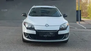 Renault Megane Bose 2012 1.5 dci 110 cp Navigatie Camera Carlig remorcare Scaune încălzite Euro 5