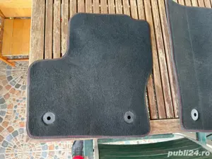 Covorașe originale Ford Kuga ST Line material textil - imagine 3 Covorașe originale Ford Kuga ST Line material textil - imagine 3