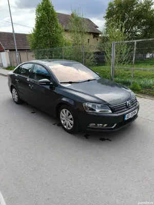 Vând Volskwagen Passat Limousine 3C Berlina 1, 6 TDI Blues Motion  - imagine 3