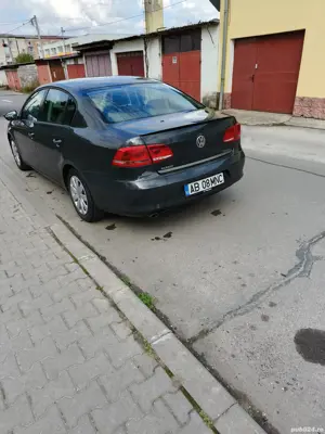 Vând Volskwagen Passat Limousine 3C Berlina 1, 6 TDI Blues Motion  - imagine 4