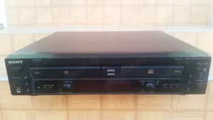 Cd recorder Sony RCD-W 100