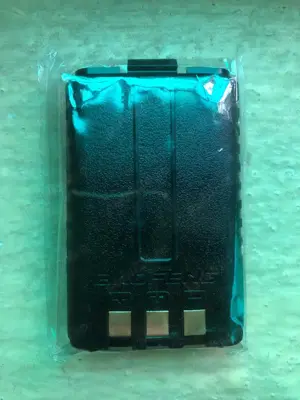 Vând acumulator pentru stație emisie-recepție Baofeng UV-5R - imagine 2