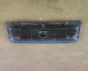 grila fata Opel Vectra A facelift 1991-1995 - imagine 2