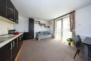 Apartament 3 camere de închiriat, Sanpetru, Lempes