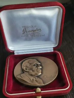 Medalie veche diametru 50mm la cutie GRANERO - imagine 4