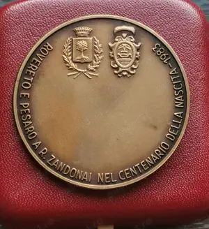 Medalie veche diametru 50mm la cutie GRANERO