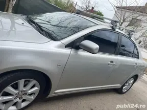 toyota avensis - imagine 4  toyota avensis - imagine 4