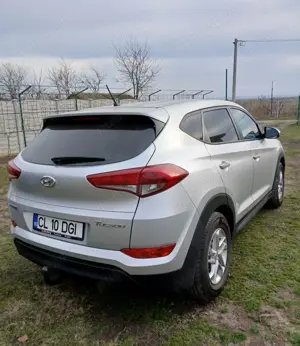 Vând Hyundai Tucson 2015   -92000 km- - imagine 2