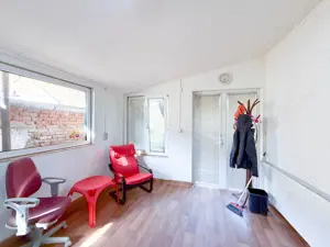 Casă spațioasă 188 m  cu 5 camere și anexă - imagine 8