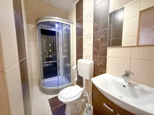 Casă spațioasă 188 m  cu 5 camere și anexă - imagine 4