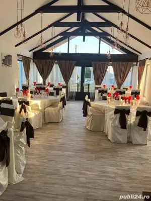 Ospătar ospătăriță