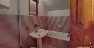 Proprietate rustica la 1 km de Castelul Bran:Doua unitati duplex, arhitectura traditionala: locuinta - imagine 20