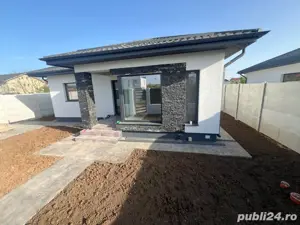 Casa vila la curte cu 4 camere in com  Berceni aproape de statia de metrou Tudor Arghezi  - imagine 7