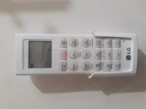 Vând aer condiționat LG 12BTU WIFI - imagine 4