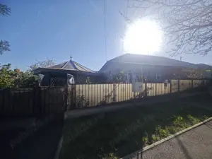 Casa vânzare Huși  - imagine 2