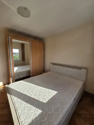 Apartament de închiriat în Arad, zona Alfa, cu 2 camere, decomandat, bucătărie spațioasă - imagine 3