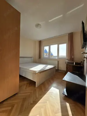 Apartament 2 camere de închiriat în Arad, zona Alfa, sunt persoană fizică, aer condiționat, centrală - imagine 4