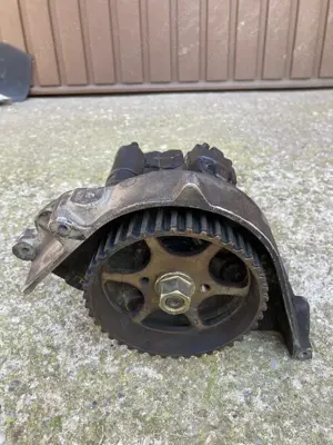 Pompă înaltă presiune Peugeot 307 - imagine 5