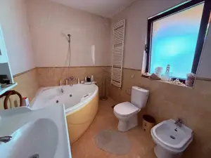 Casă de vânzare în Braytim, Timișoara   Liniște, Confort și Accesibilitate! - imagine 8