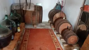 !!! Casa de vanzare(2 imobile)+solar+gradina - imagine 10 !!! Casa de vanzare(2 imobile)+solar+gradina - imagine 10