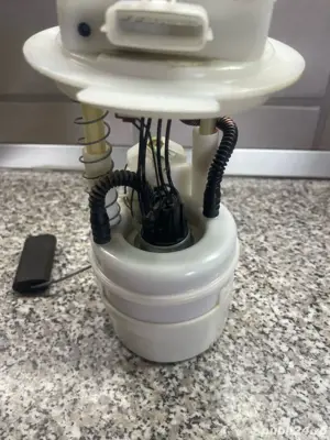 Pompa benzina Dacia Duster 2 - imagine 2