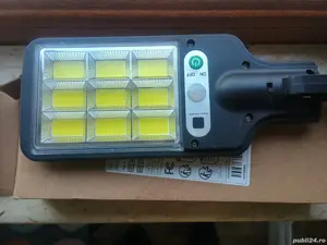 Lampa cu incarcate solara - imagine 2