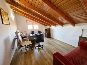 Apartament de vanzare cu 4 camere, 92 mp, zona ultracentrala  - imagine 5 Apartament de vanzare cu 4 camere, 92 mp, zona ultracentrala  - imagine 5