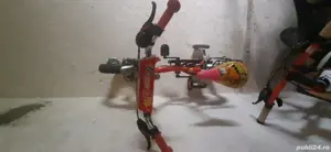 Bicicleta cu roti ajutatoare  - imagine 2
