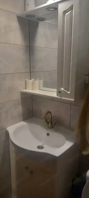 Garsoniera Tiglina 1,mobilata,utilata - imagine 7 Garsoniera Tiglina 1,mobilata,utilata - imagine 7