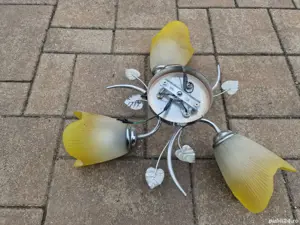 Vând Lustră 3 Brațe, În Stare Foarte Bună - imagine 2