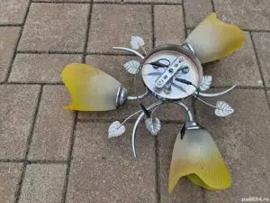 Vând Lustră 3 Brațe, În Stare Foarte Bună - imagine 3