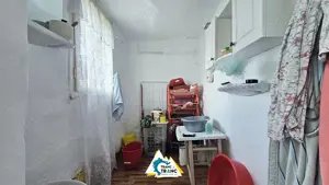 Casă cu 2 camere în stil tradițional, în Iratoșu - imagine 18