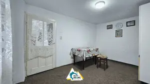 Casă cu 2 camere în stil tradițional, în Iratoșu - imagine 15