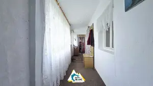 Casă cu 2 camere în stil tradițional, în Iratoșu - imagine 17