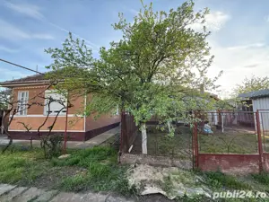 Casă spațioasă cu 4 dormitoare, garaj, toate utilitățile și teren 1180 mp   ocazie rară! - imagine 4 Casă spațioasă cu 4 dormitoare, garaj, toate utilitățile și teren 1180 mp   ocazie rară! - imagine 4